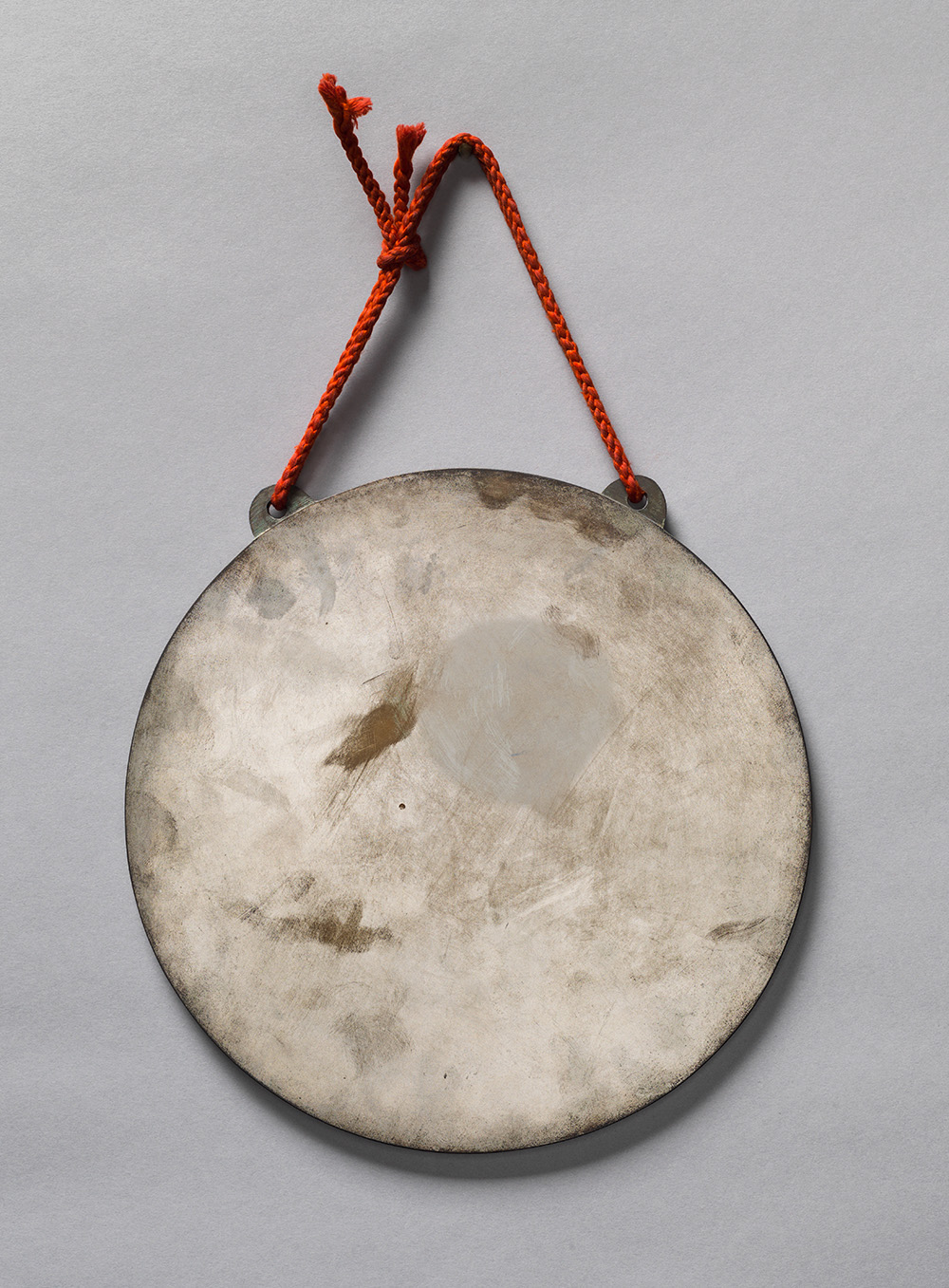Buddhist Bronze Mirror, 15–16th century, China or Japan, bronze, Source Unknown, Cincinnati Art Museum, x1961.2. Photograph: Rob Deslongchamps.